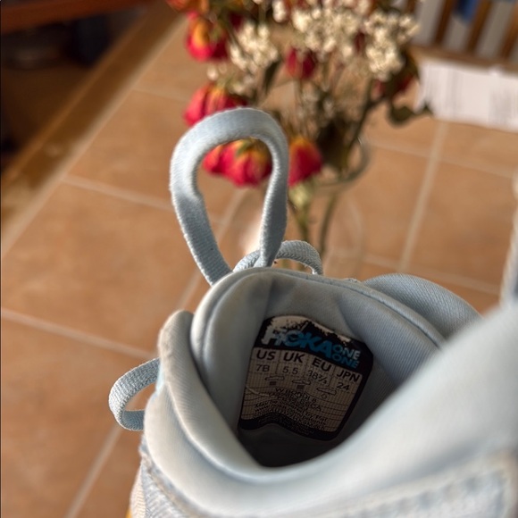 Hoka Bondi 8 Women's Athletic Shoes - Picture 2 of 12